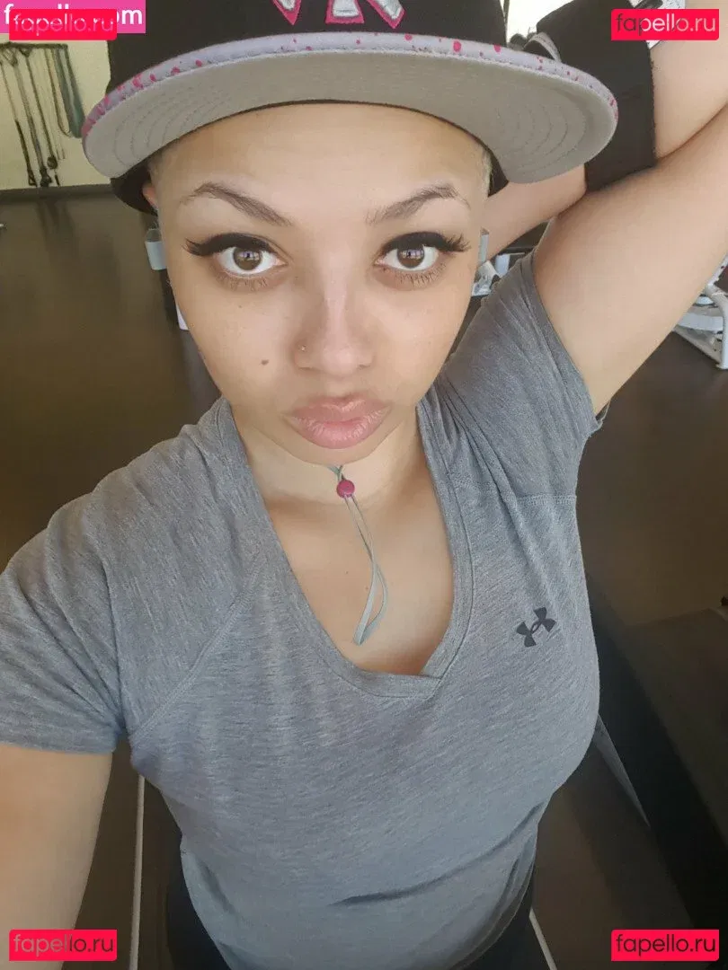 Oxlemon Onlyfans Photo Gallery 