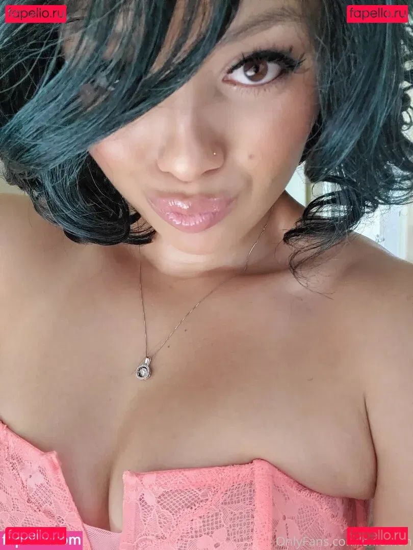 Oxlemon Onlyfans Photo Gallery 