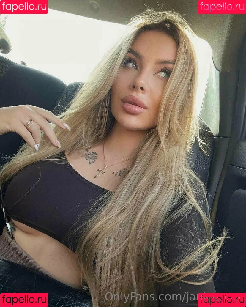janice.xxx Onlyfans Photo Gallery 