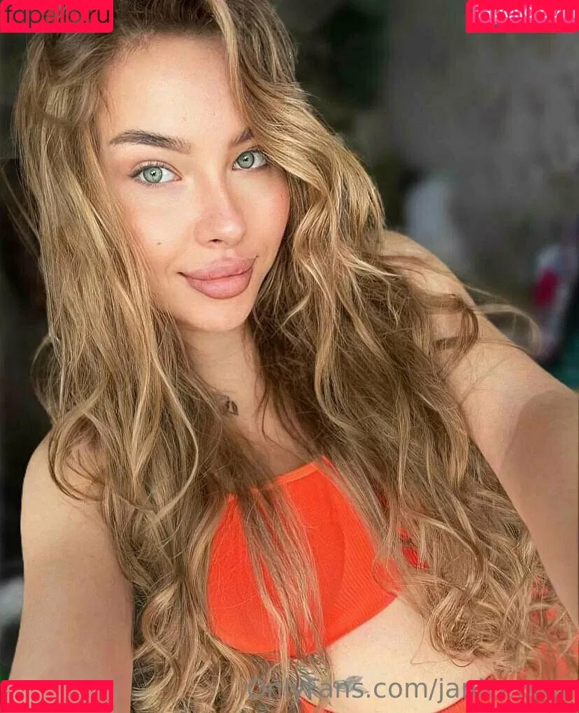 janice.xxx Onlyfans Photo Gallery 