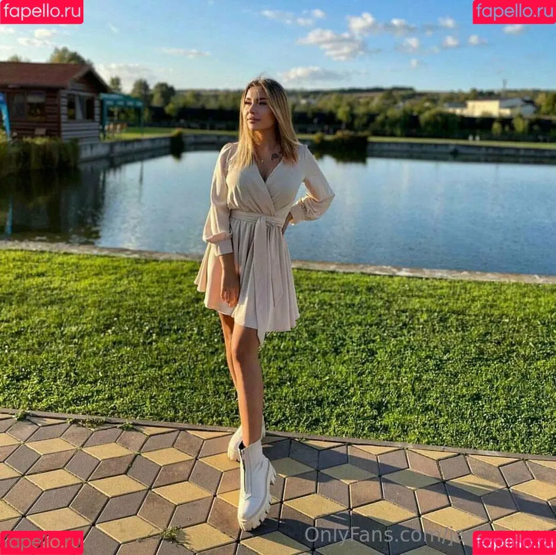 janice.xxx Onlyfans Photo Gallery 