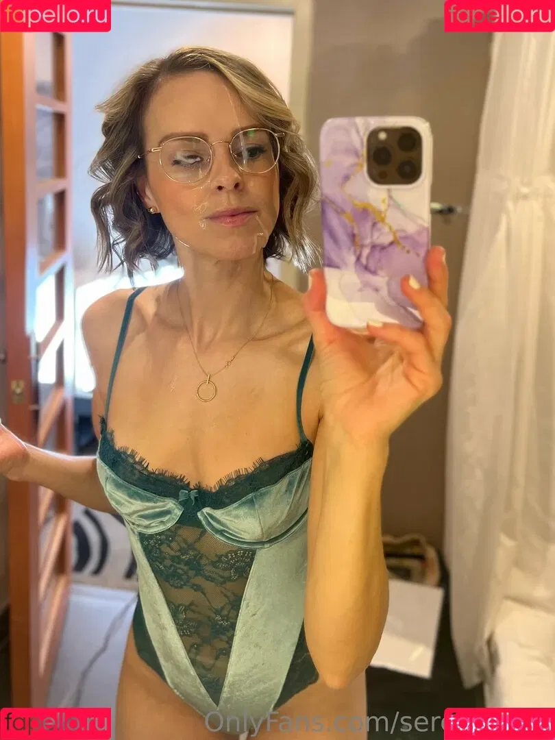 Serenity Cox Onlyfans Photo Gallery 