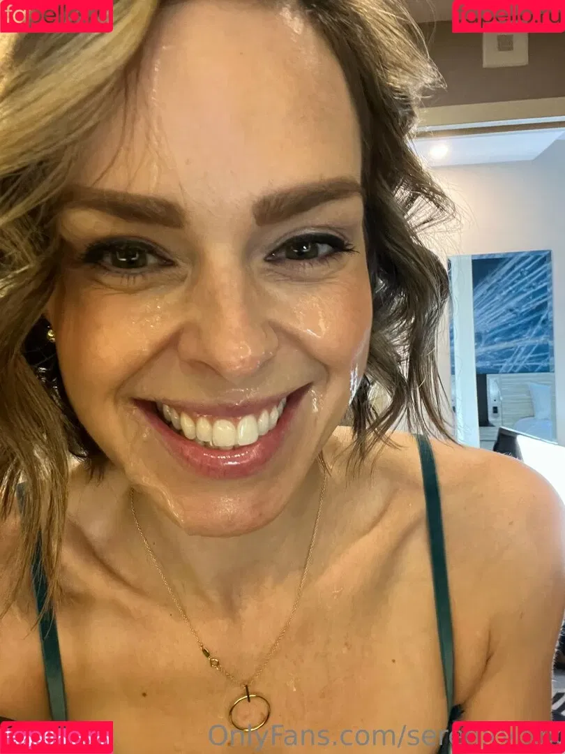Serenity Cox Onlyfans Photo Gallery 