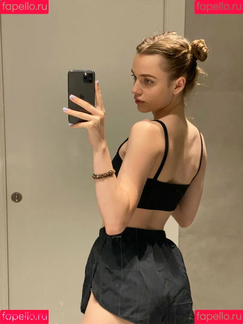 molllyy Onlyfans Photo Gallery 