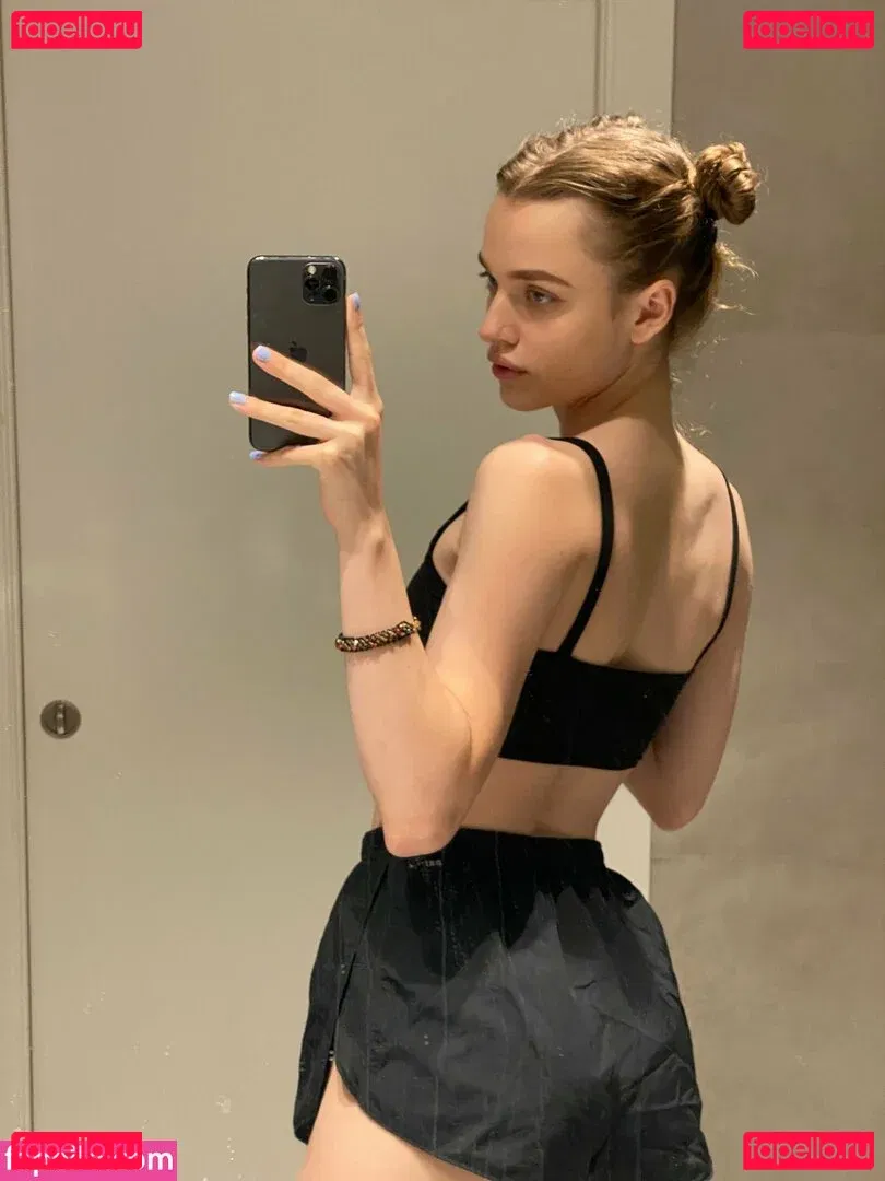 molllyy Onlyfans Photo Gallery 