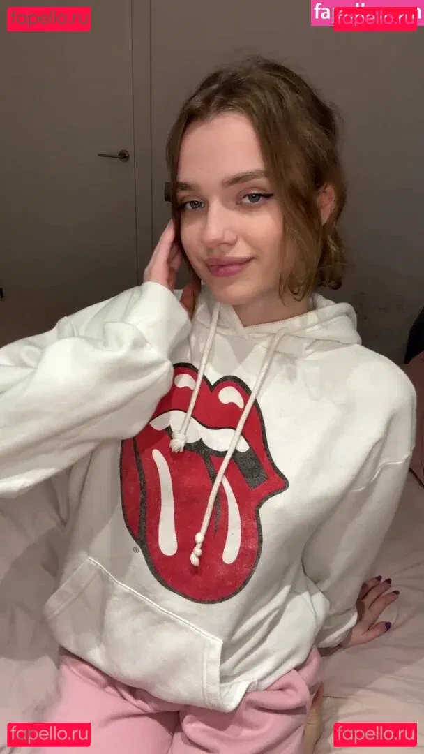 molllyy Onlyfans Photo Gallery 