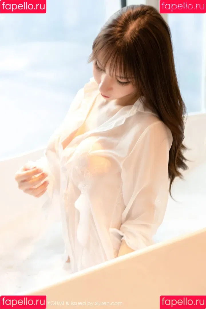 Zhou Yuxi Onlyfans Photo Gallery 