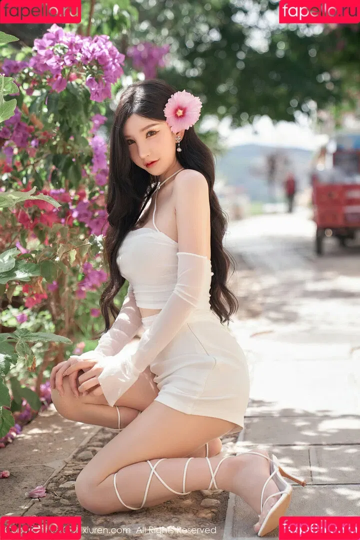 Zhou Yuxi Onlyfans Photo Gallery 