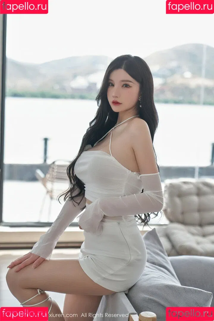 Zhou Yuxi Onlyfans Photo Gallery 