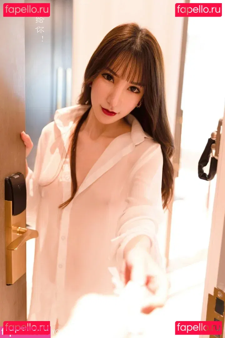 Zhou Yuxi Onlyfans Photo Gallery 
