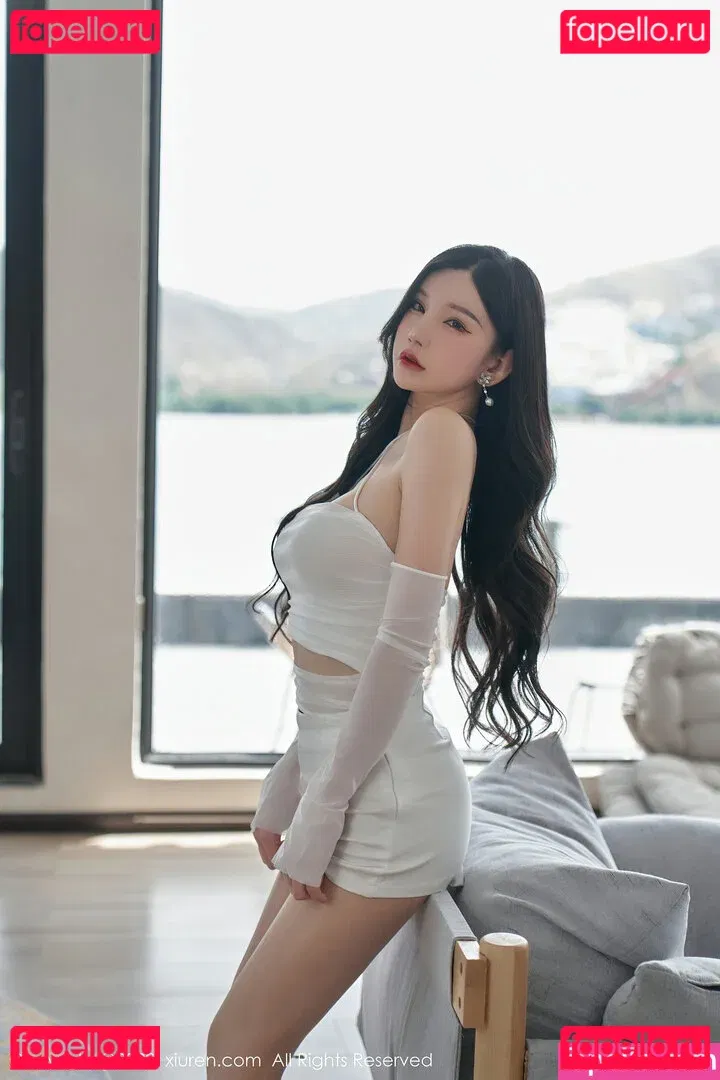Zhou Yuxi Onlyfans Photo Gallery 