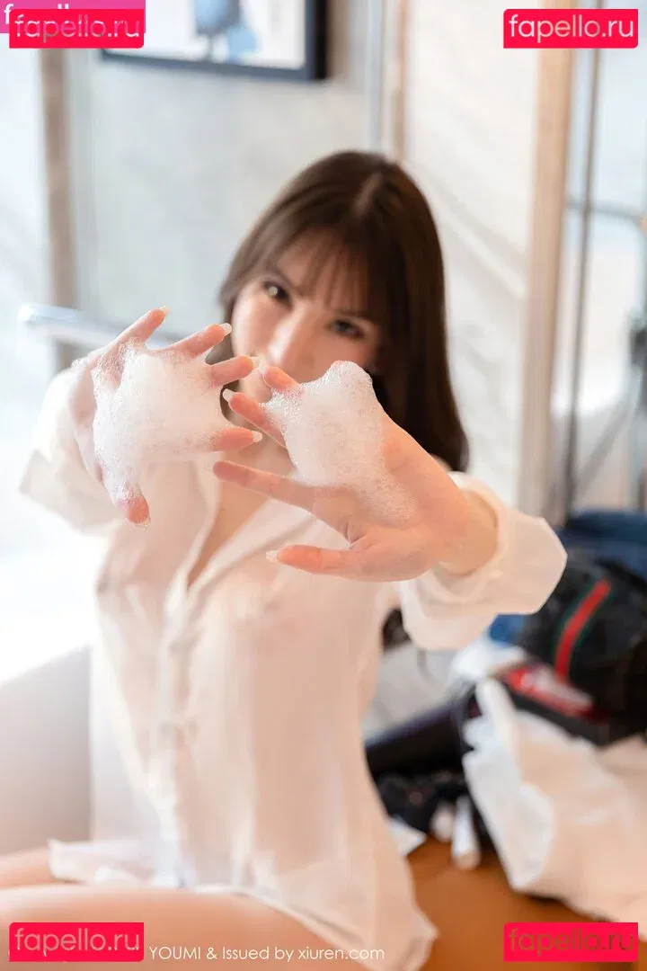 Zhou Yuxi Onlyfans Photo Gallery 