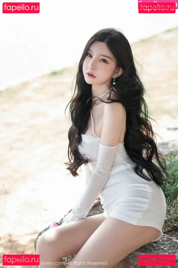 Zhou Yuxi Onlyfans Photo Gallery 