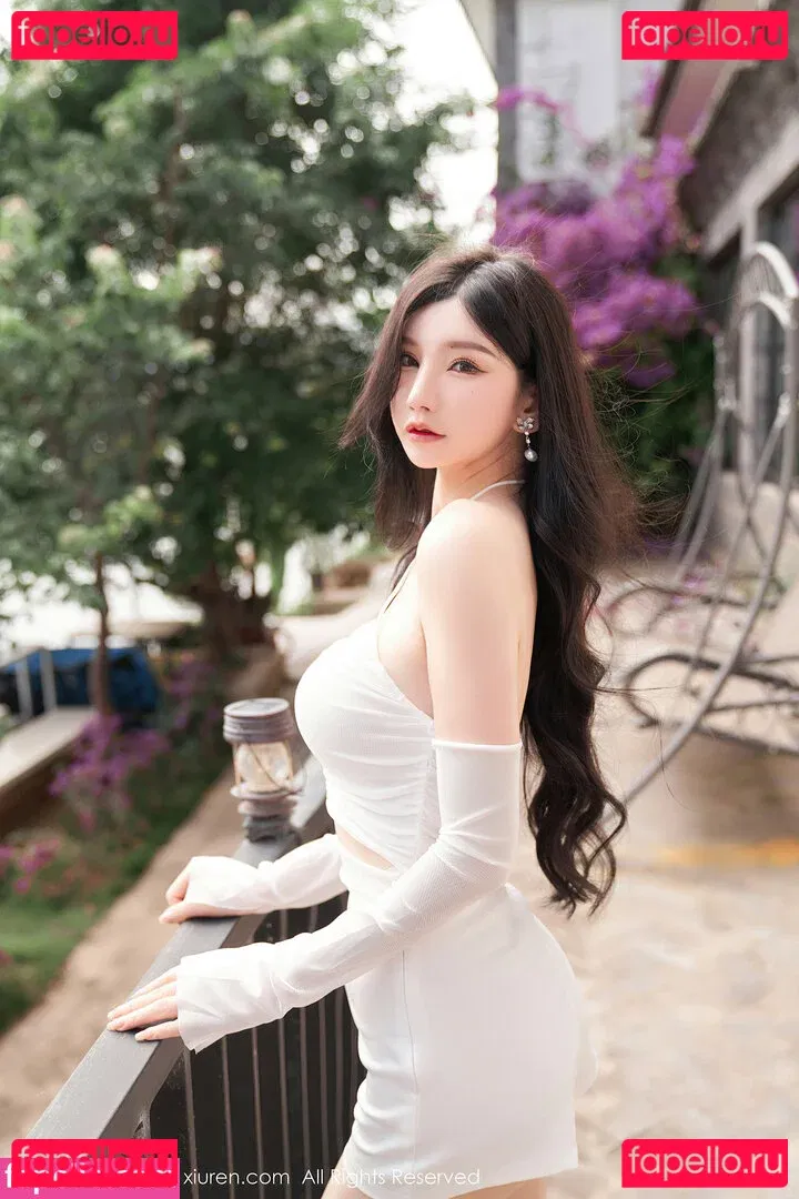 Zhou Yuxi Onlyfans Photo Gallery 