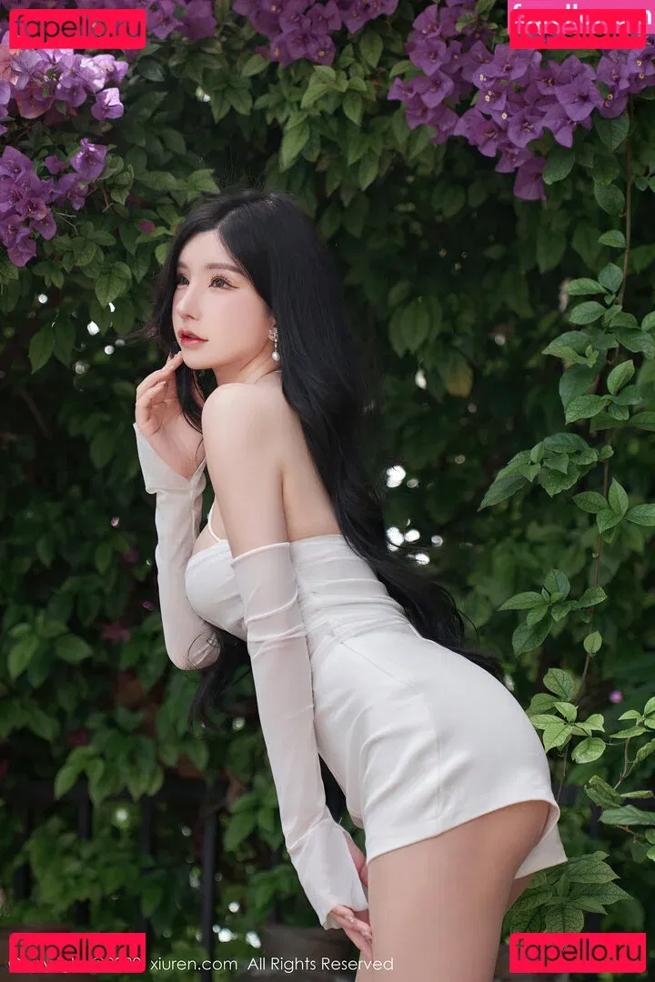 Zhou Yuxi Onlyfans Photo Gallery 