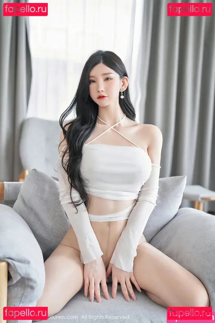 Zhou Yuxi Onlyfans Photo Gallery 