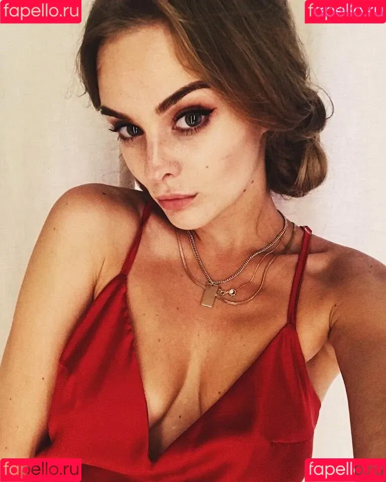 Sophie Katssby Onlyfans Photo Gallery 