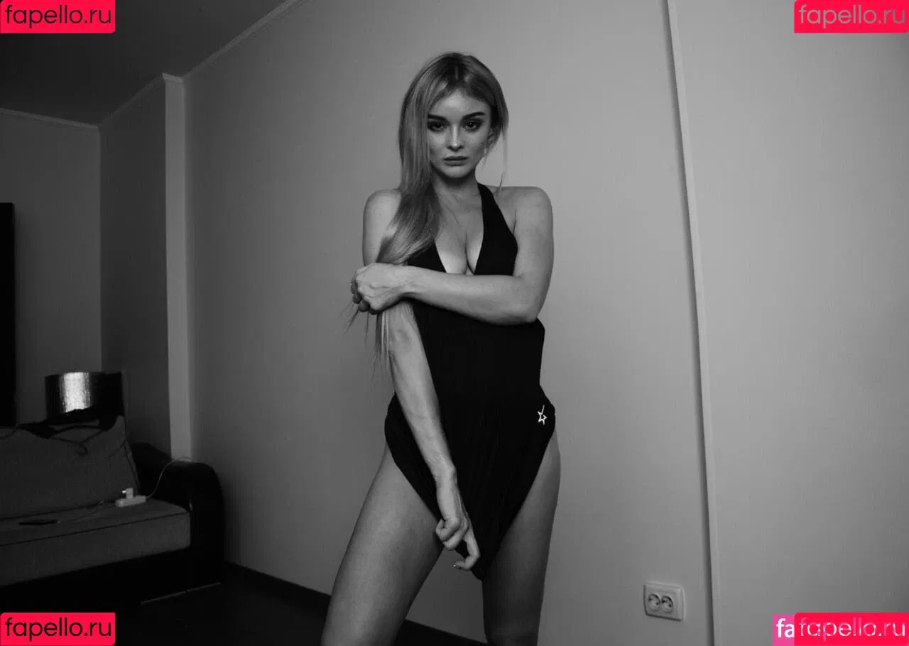Sophie Katssby Onlyfans Photo Gallery 