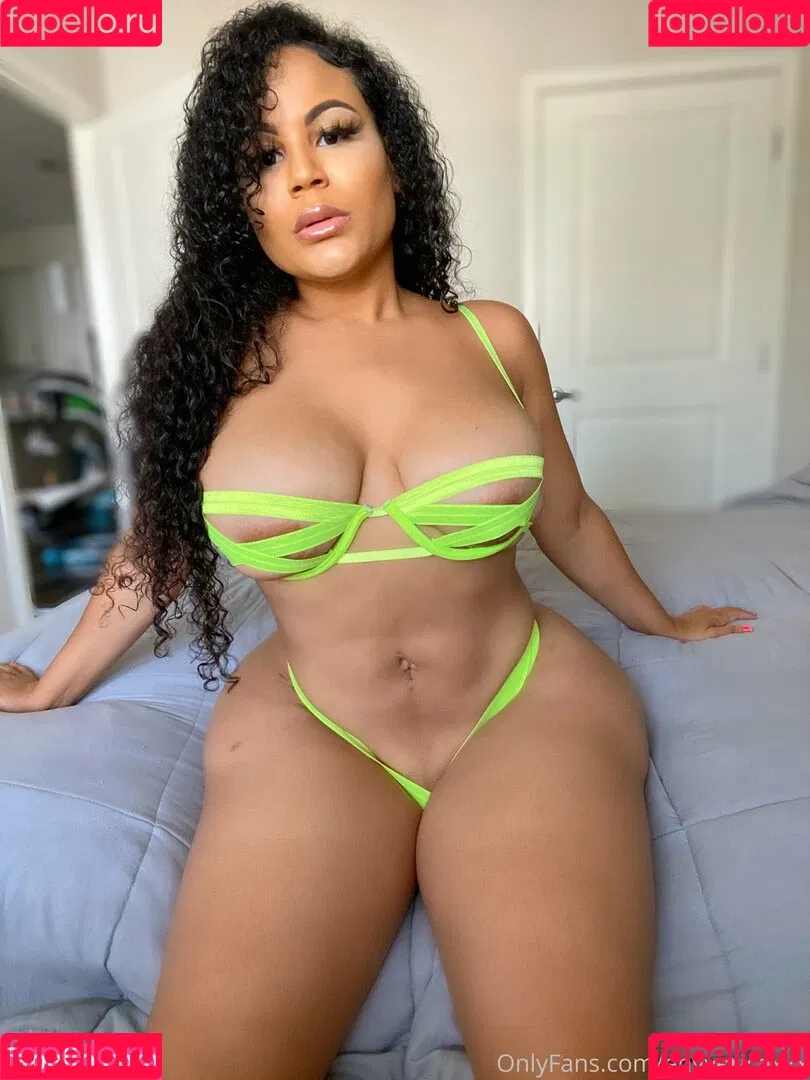envyericaxxx Onlyfans Photo Gallery 