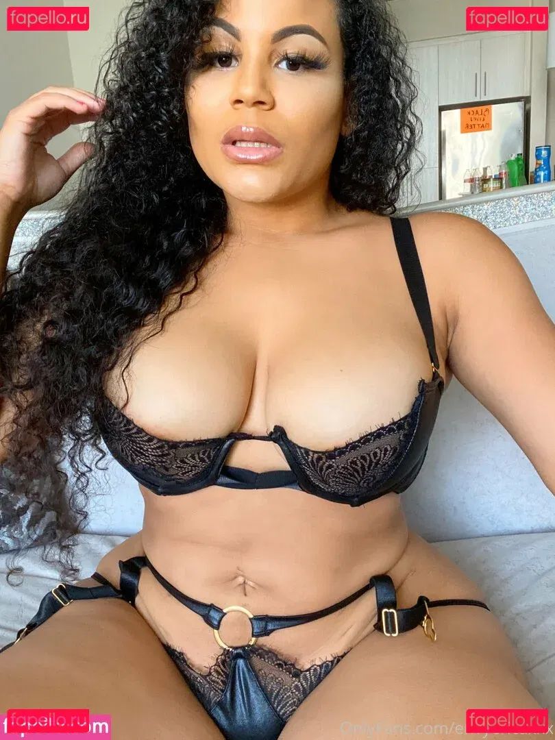 envyericaxxx Onlyfans Photo Gallery 
