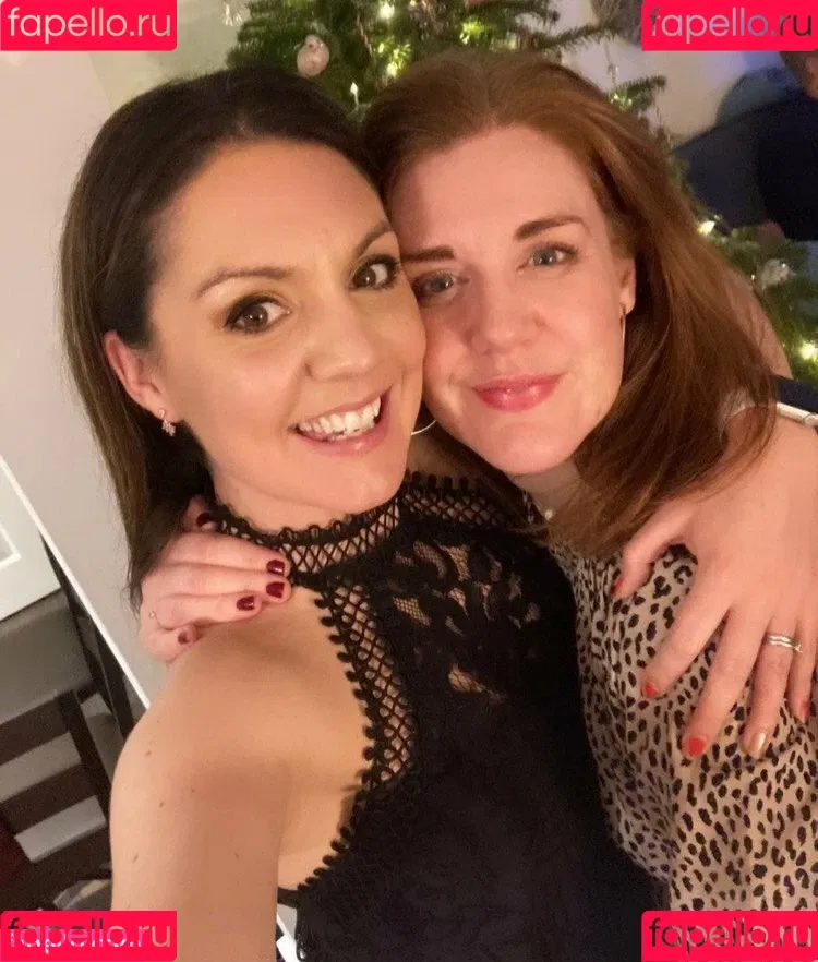 Laura Tobin Onlyfans Photo Gallery 