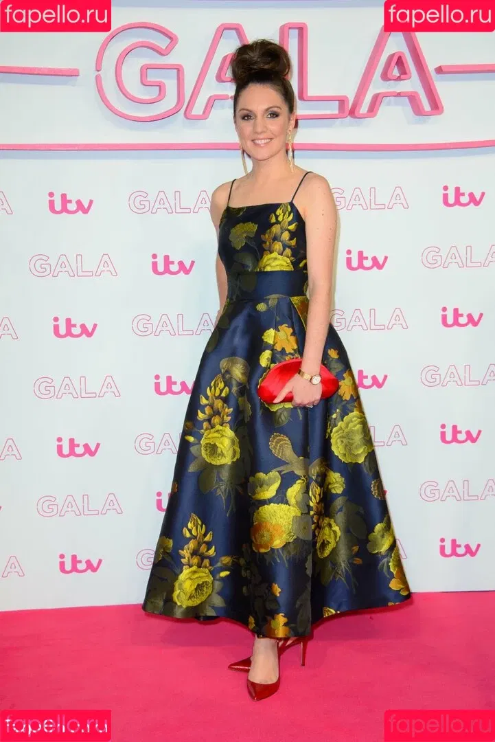 Laura Tobin Onlyfans Photo Gallery 