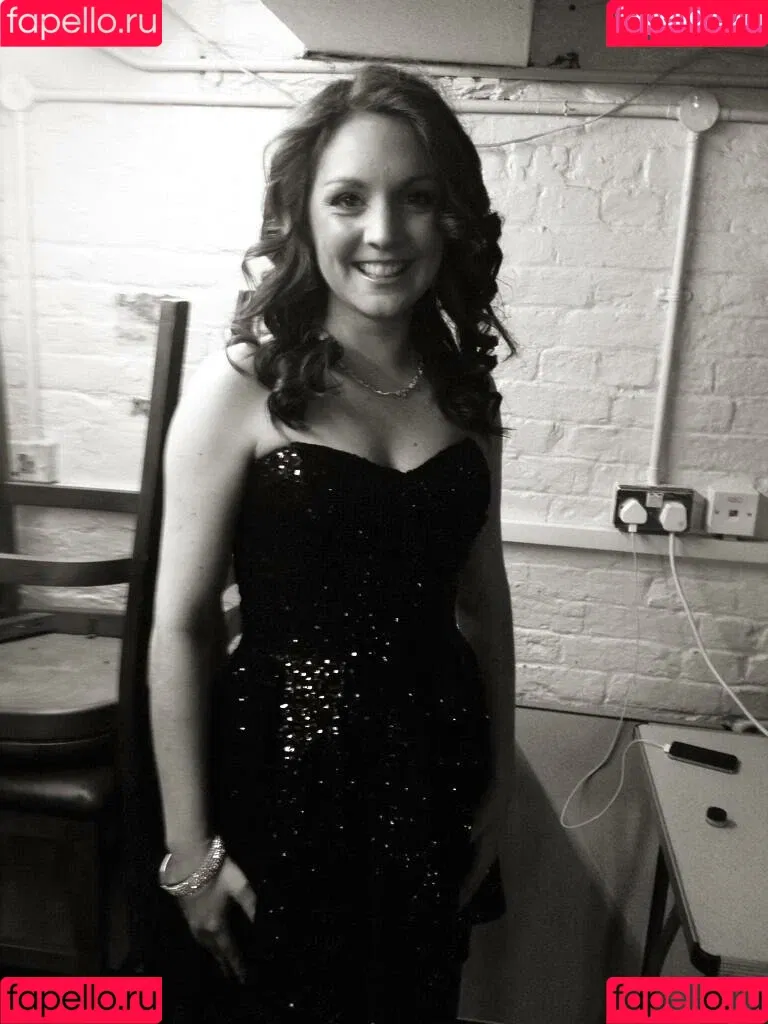 Laura Tobin Onlyfans Photo Gallery 