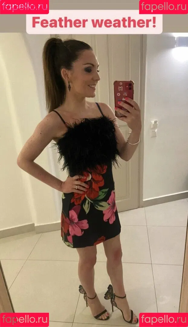 Laura Tobin Onlyfans Photo Gallery 