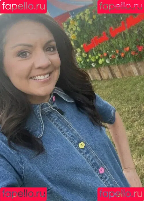 Laura Tobin Onlyfans Photo Gallery 