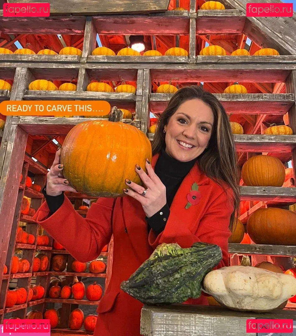 Laura Tobin Onlyfans Photo Gallery 