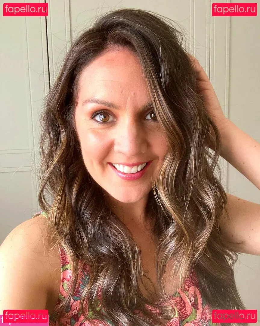 Laura Tobin Onlyfans Photo Gallery 