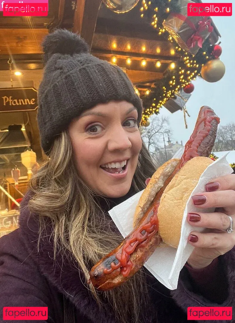 Laura Tobin Onlyfans Photo Gallery 