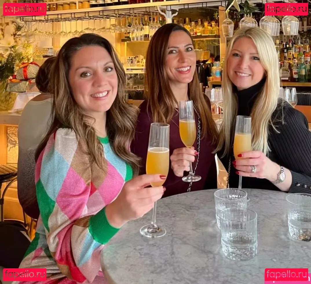 Laura Tobin Onlyfans Photo Gallery 