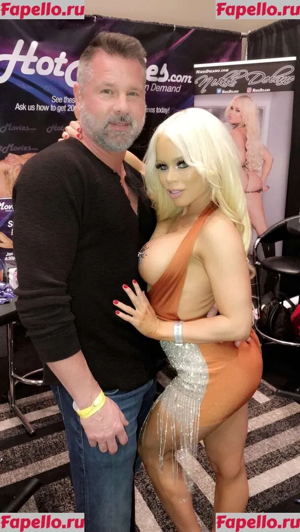 nikkidelano Onlyfans Photo Gallery 