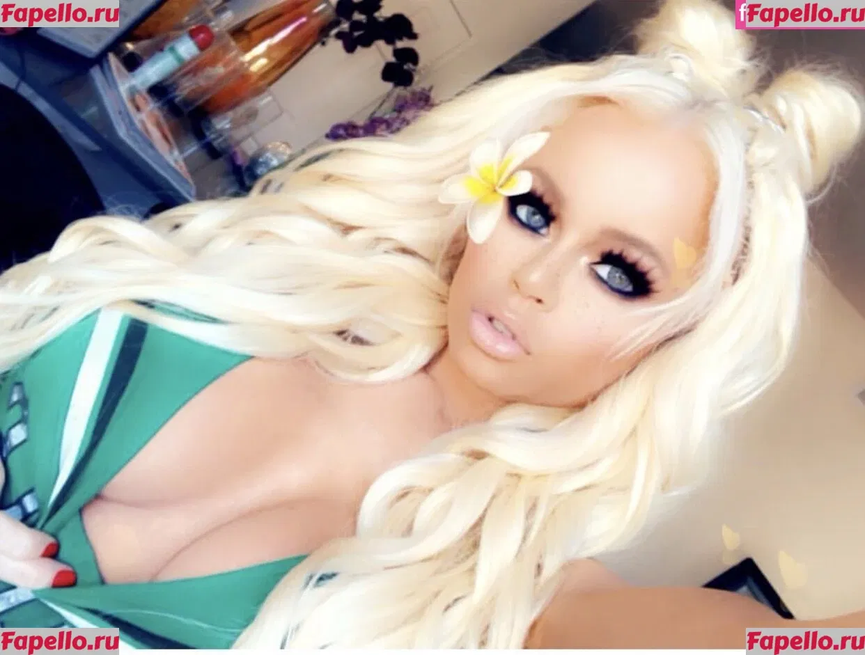 nikkidelano Onlyfans Photo Gallery 