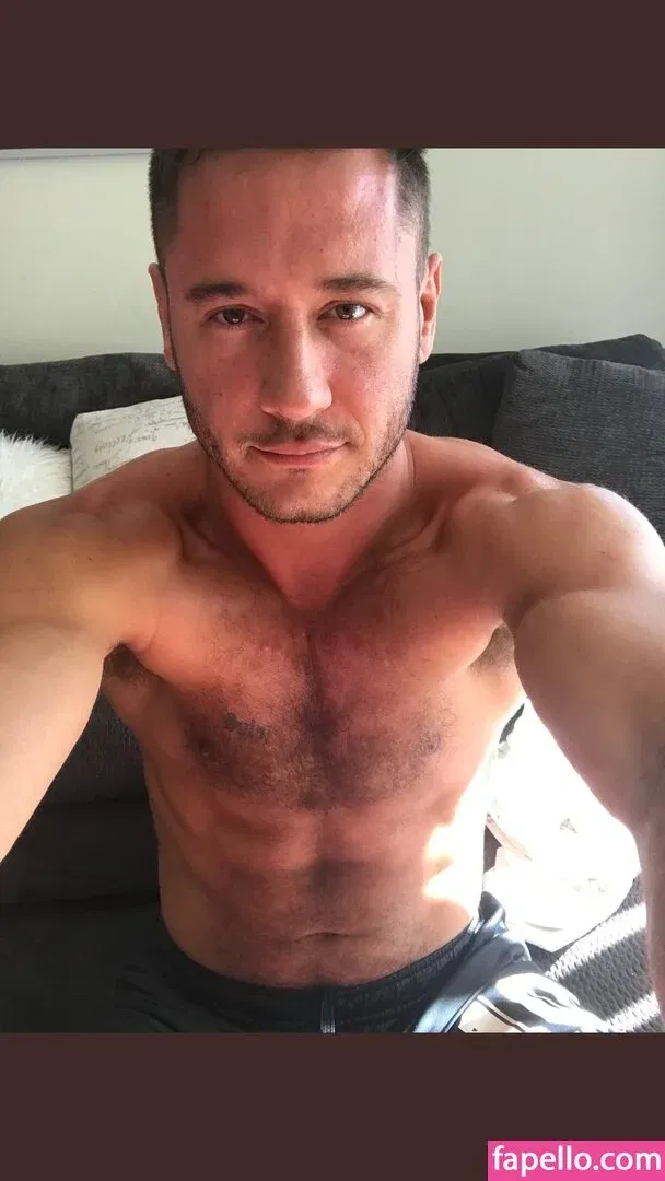 nikkidelano Onlyfans Photo Gallery 