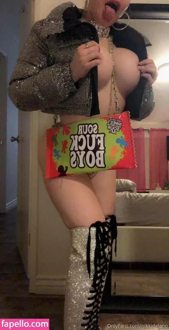 nikkidelano Onlyfans Photo Gallery 