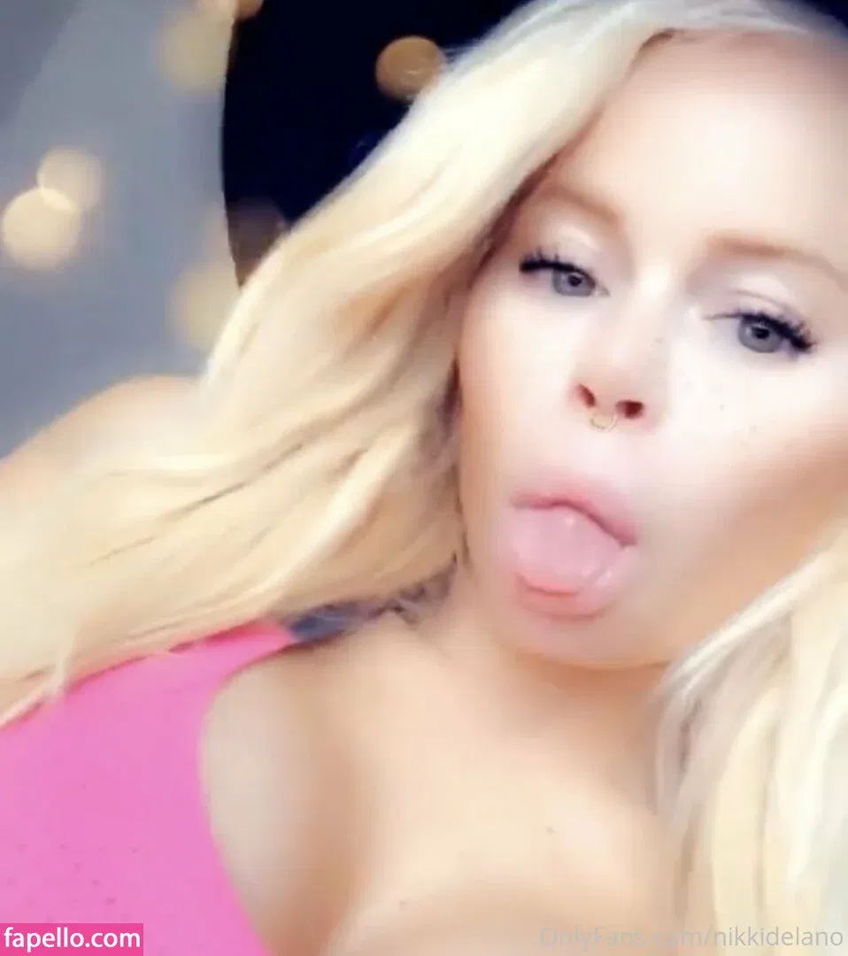 nikkidelano Onlyfans Photo Gallery 