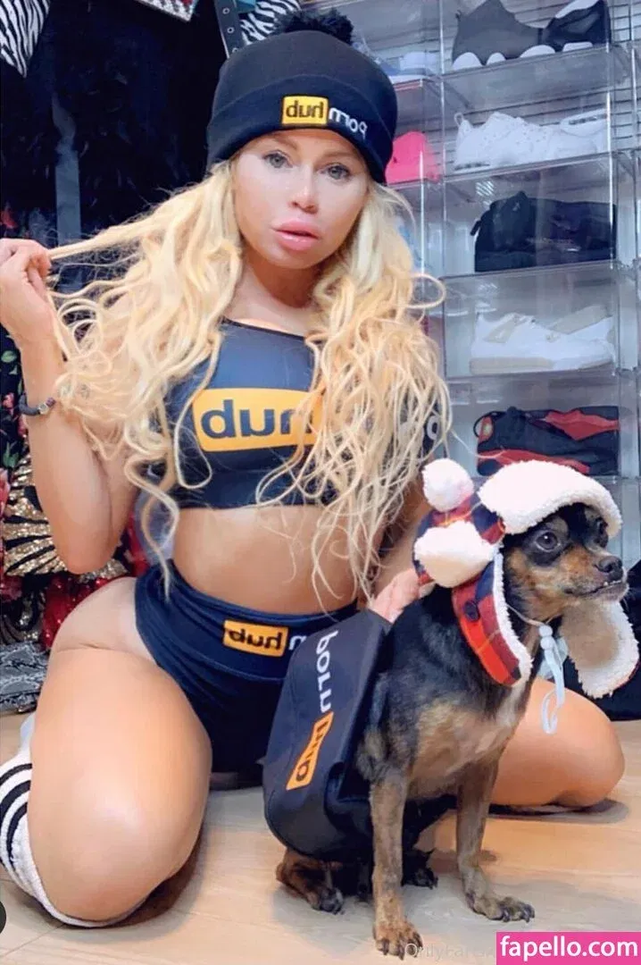 nikkidelano Onlyfans Photo Gallery 