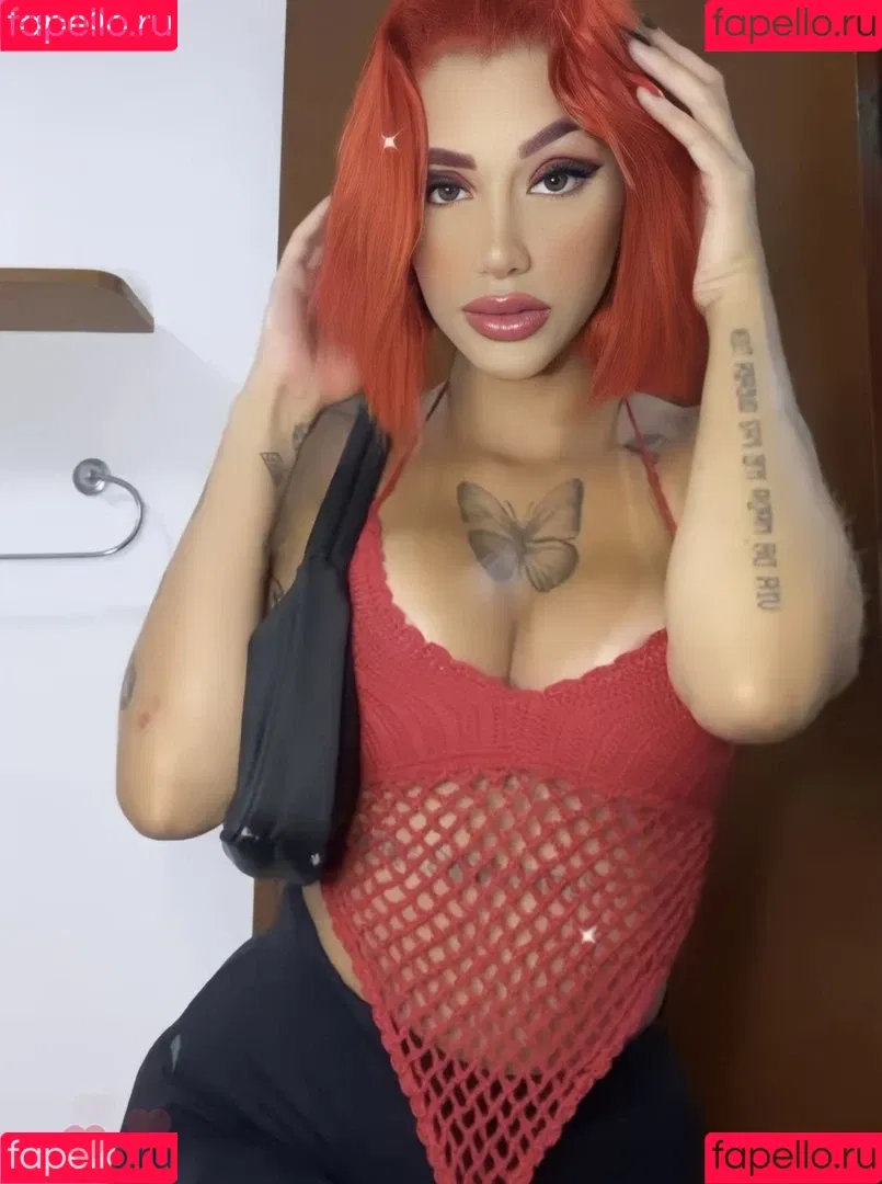 AZZY Onlyfans Photo Gallery 