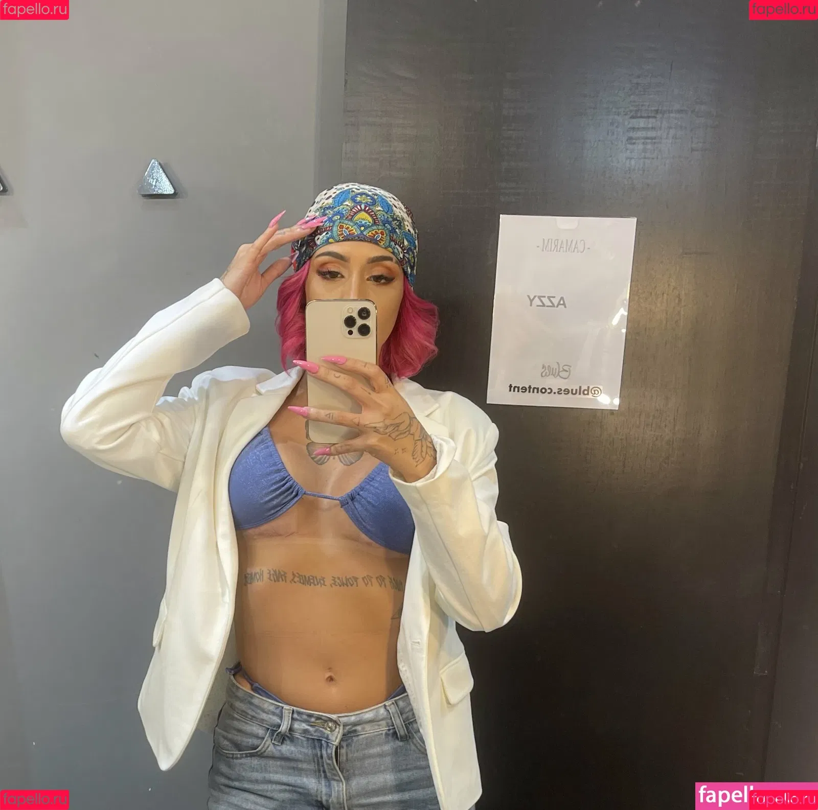 AZZY Onlyfans Photo Gallery 