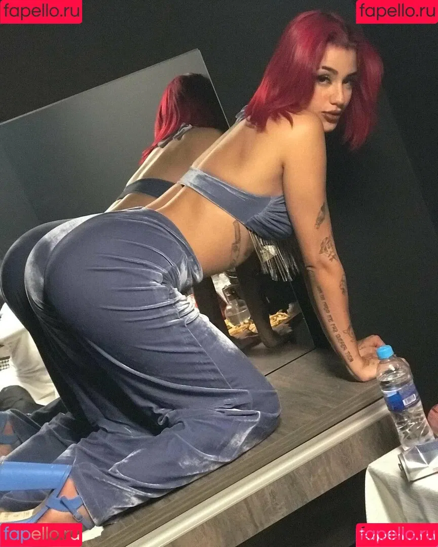 AZZY Onlyfans Photo Gallery 