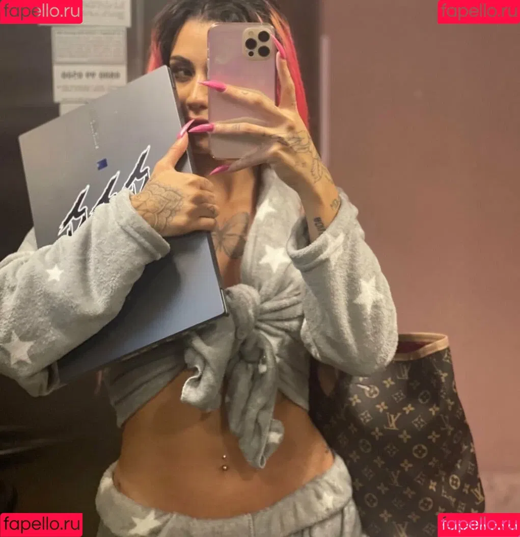 AZZY Onlyfans Photo Gallery 