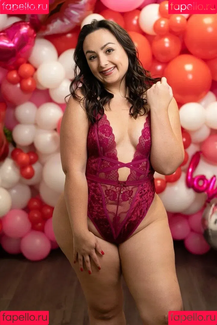 Mary Ank Onlyfans Photo Gallery 