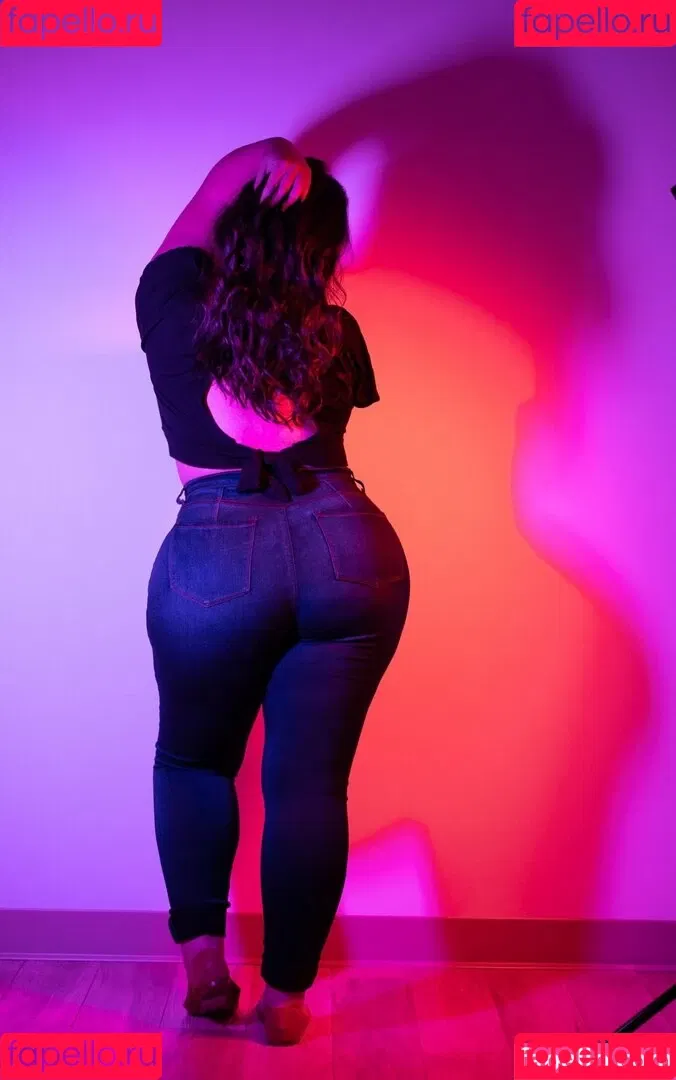 Mary Ank Onlyfans Photo Gallery 