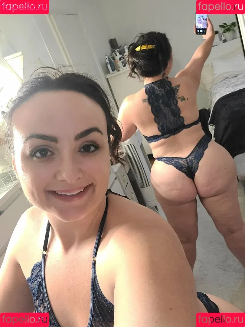 Mary Ank Onlyfans Photo Gallery 