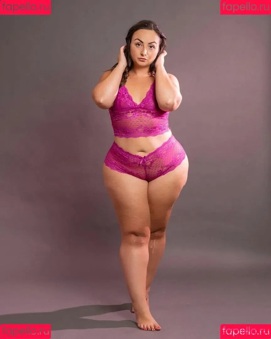 Mary Ank Onlyfans Photo Gallery 