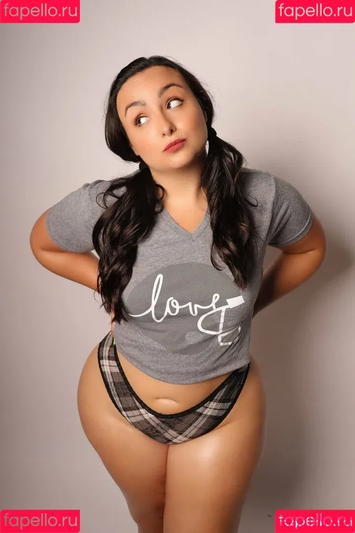 Mary Ank Onlyfans Photo Gallery 