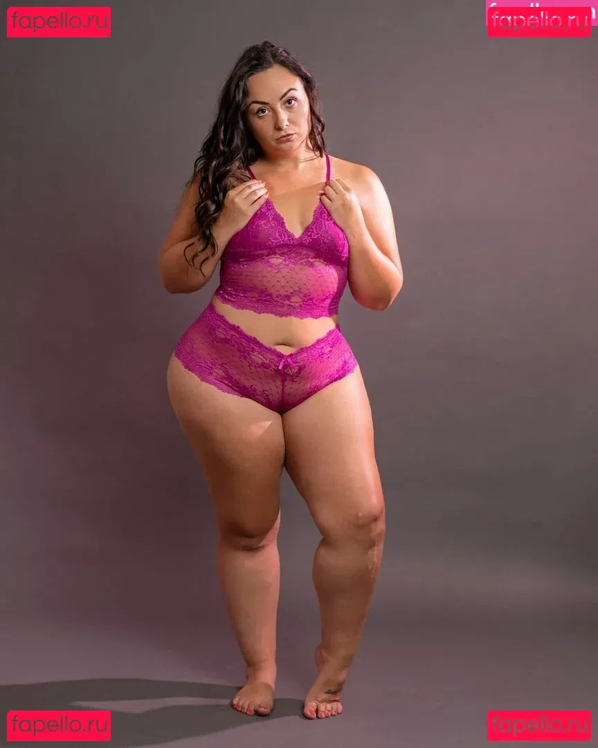 Mary Ank Onlyfans Photo Gallery 