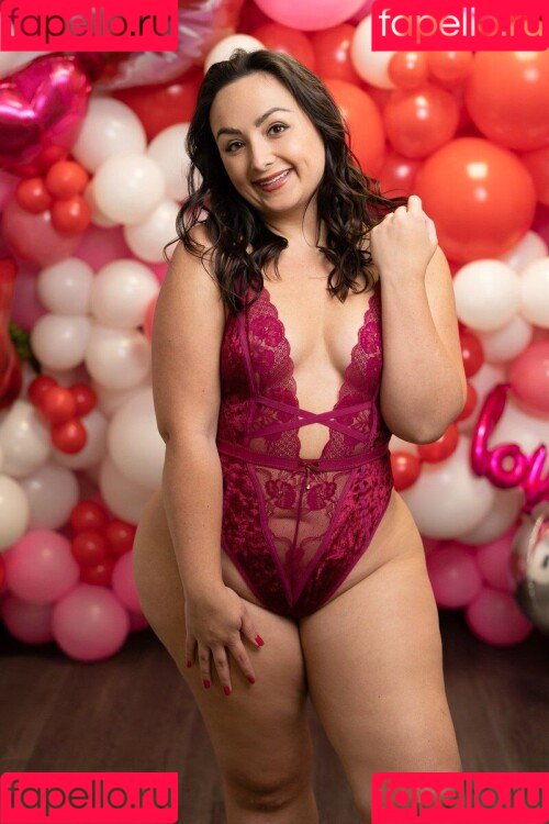 Mary Ank Onlyfans Photo Gallery 